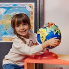 Foto van speelgoed Mijn_eerste_wereldbol_Clementoni_lifestyle_17730 - GLOBO PRESCOLARE 4.jpg